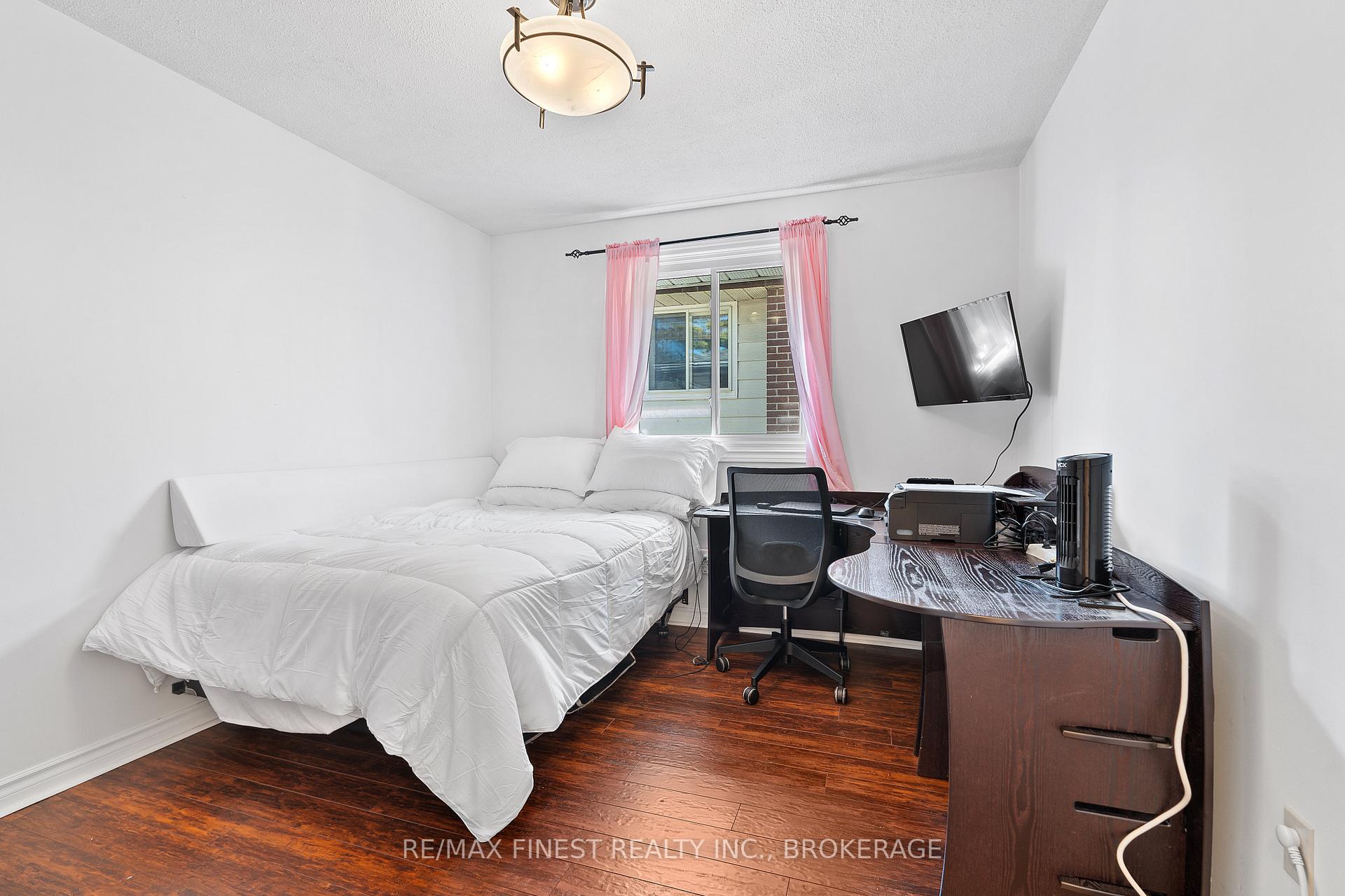 Photo 28 of 931 Safari Drive, Kingston, North of Taylor-Kidd Blvd — HOMEH