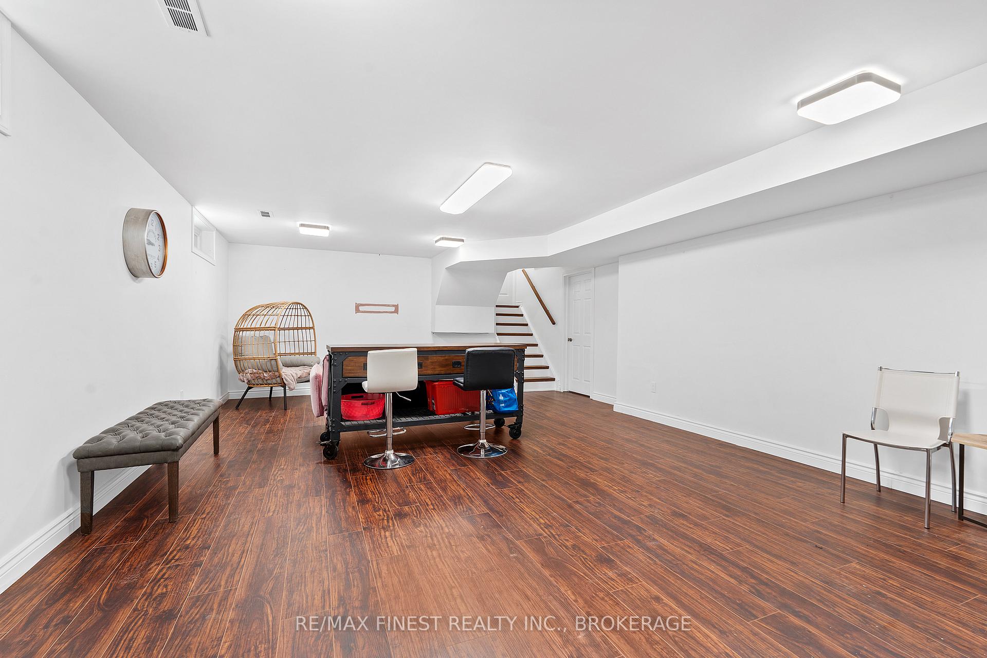 Photo 34 of 931 Safari Drive, Kingston, North of Taylor-Kidd Blvd — HOMEH