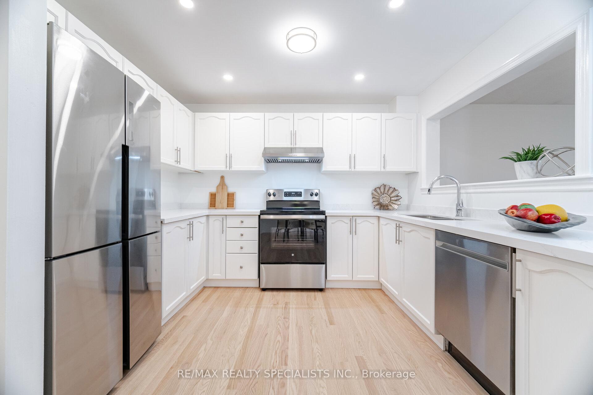 Photo 18 of 238 Giddings Crescent, Milton, Scott — HOMEH