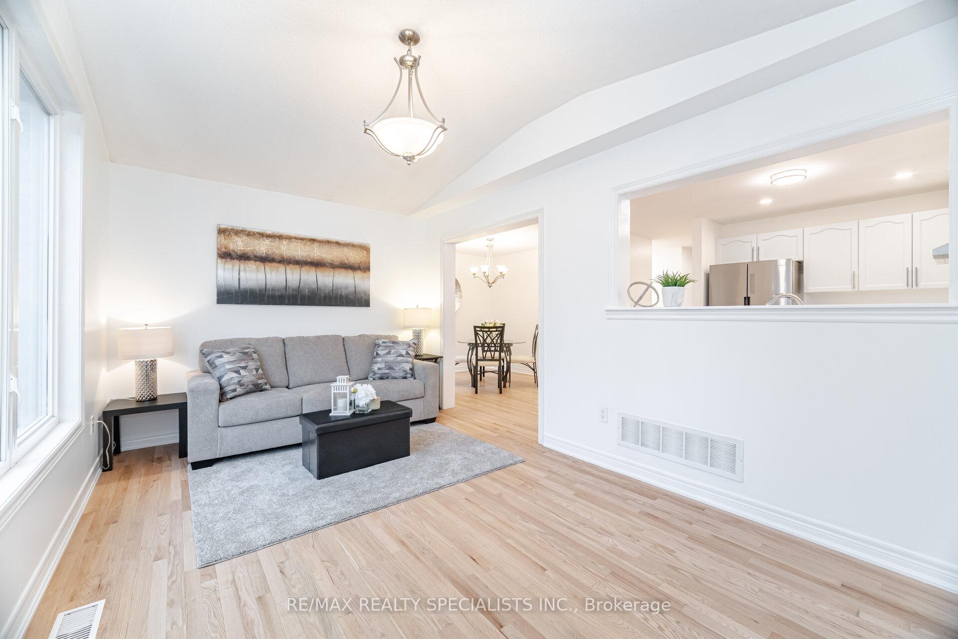 Photo 26 of 238 Giddings Crescent, Milton, Scott — HOMEH