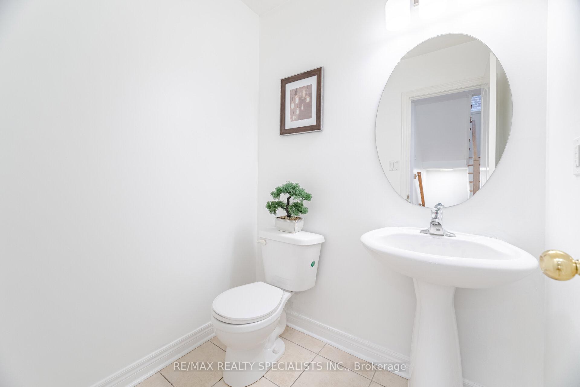 Photo 30 of 238 Giddings Crescent, Milton, Scott — HOMEH