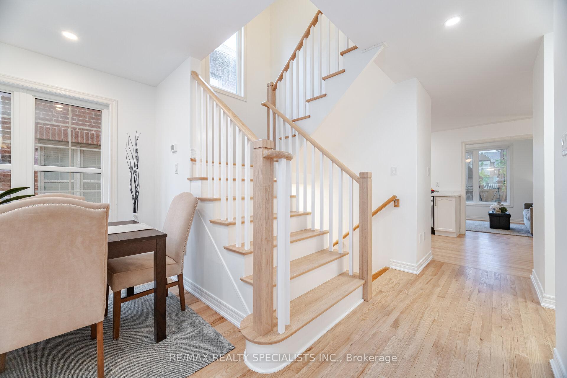 Photo 31 of 238 Giddings Crescent, Milton, Scott — HOMEH
