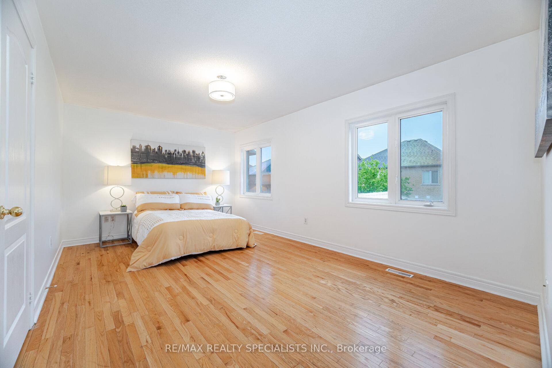 Photo 33 of 238 Giddings Crescent, Milton, Scott — HOMEH