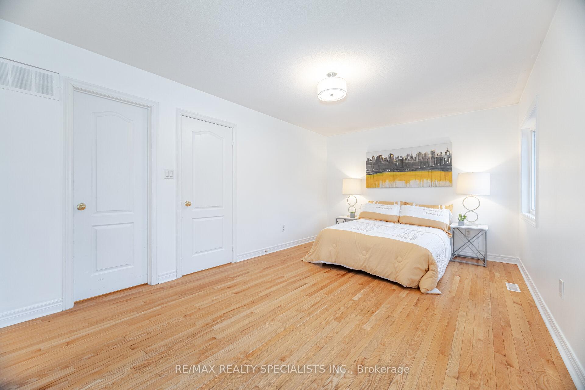 Photo 34 of 238 Giddings Crescent, Milton, Scott — HOMEH