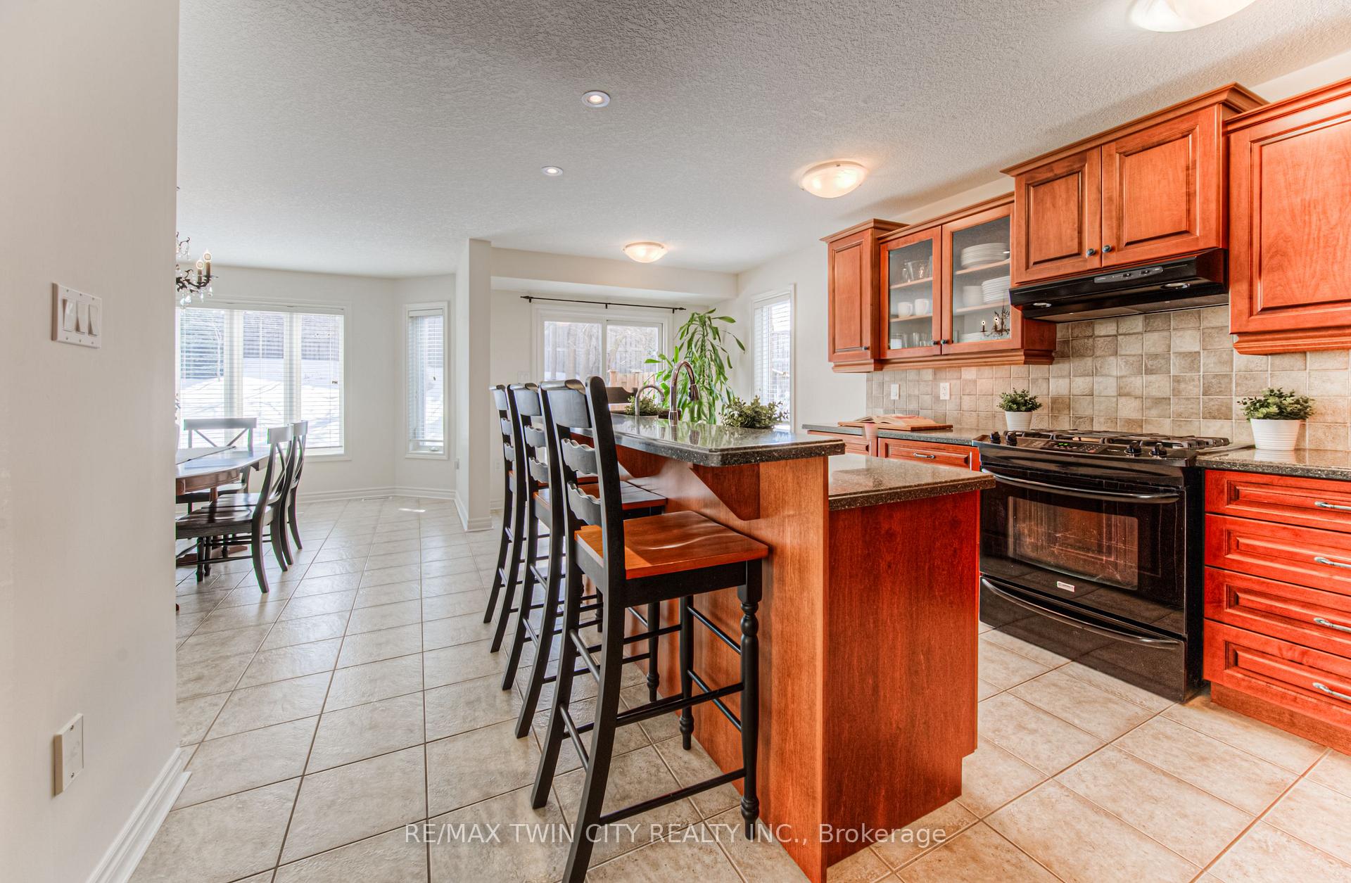 Photo 13 of 159 Riehm Street, Kitchener — HOMEH
