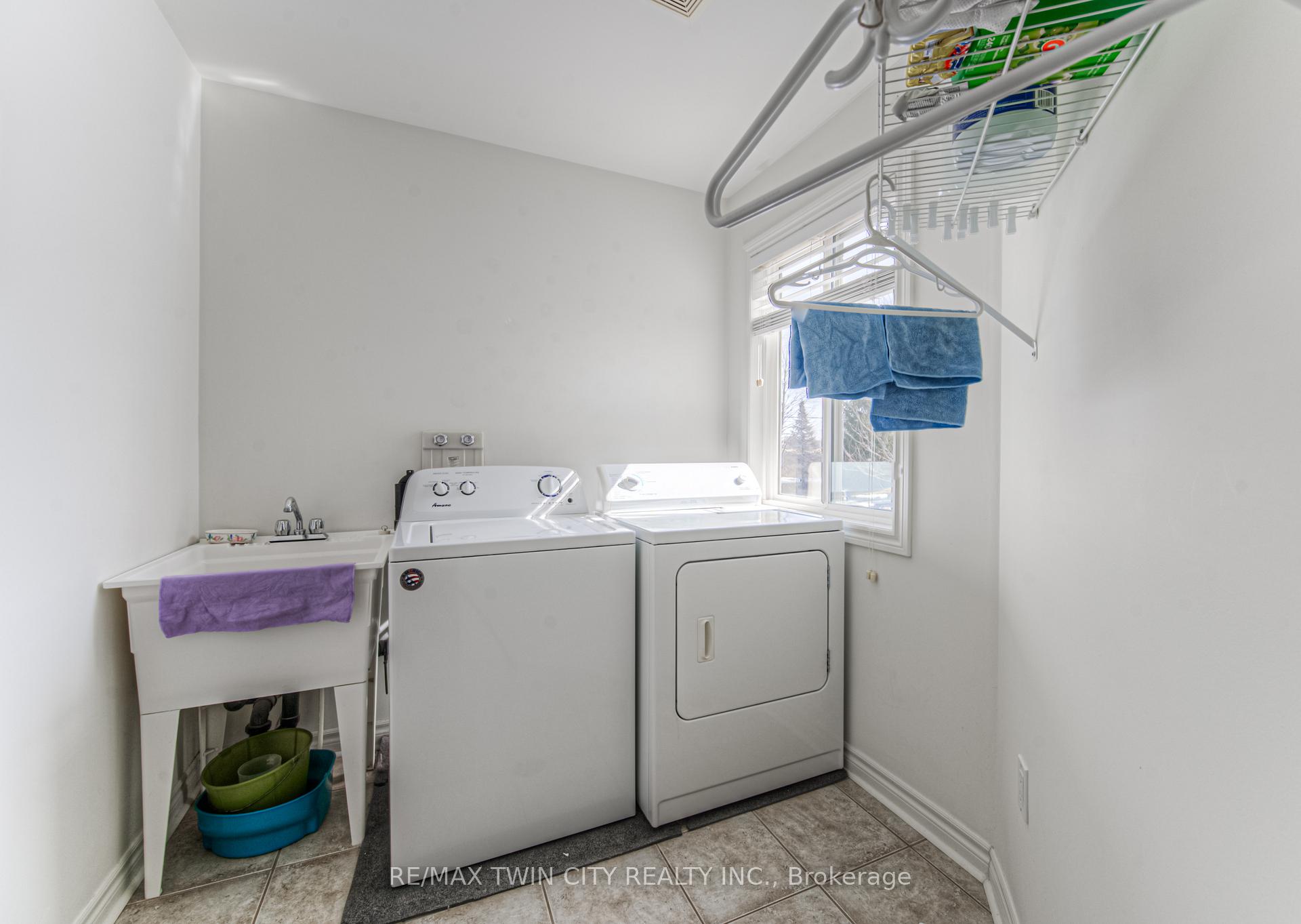 Photo 35 of 159 Riehm Street, Kitchener — HOMEH