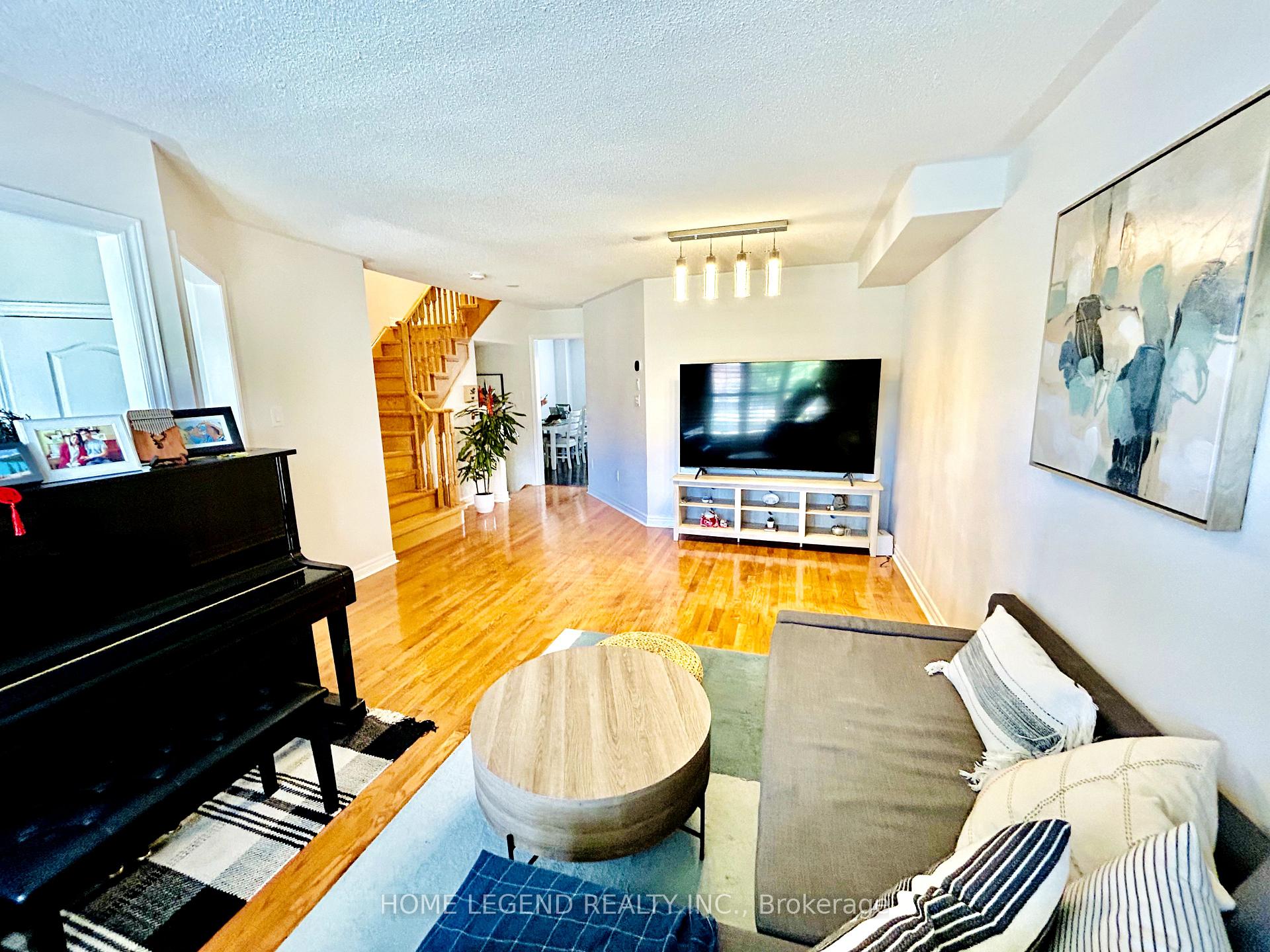 Photo 1 of 2053 Bur Oak Avenue, Markham, Greensborough — HOMEH