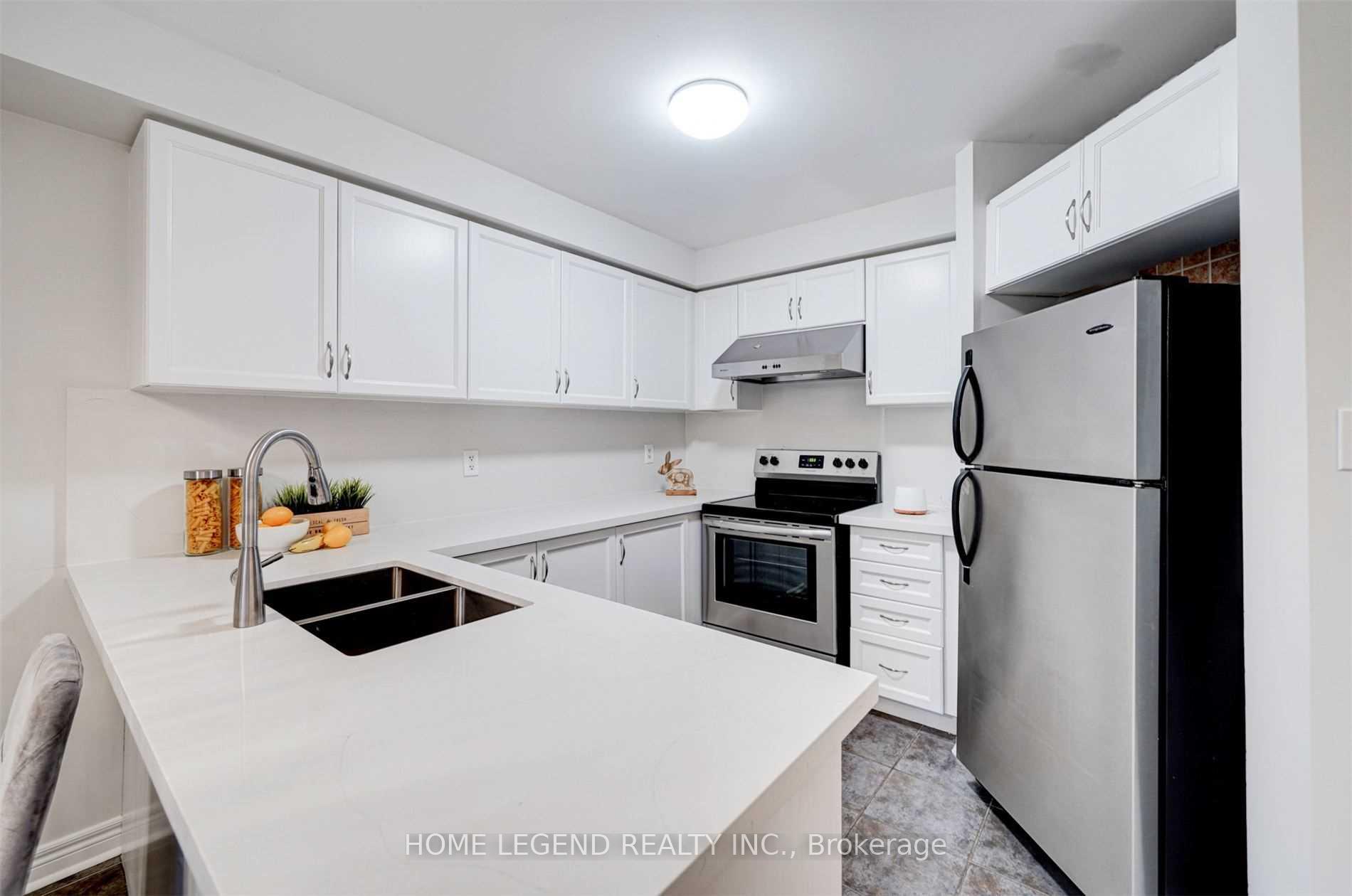 Photo 8 of 2053 Bur Oak Avenue, Markham, Greensborough — HOMEH