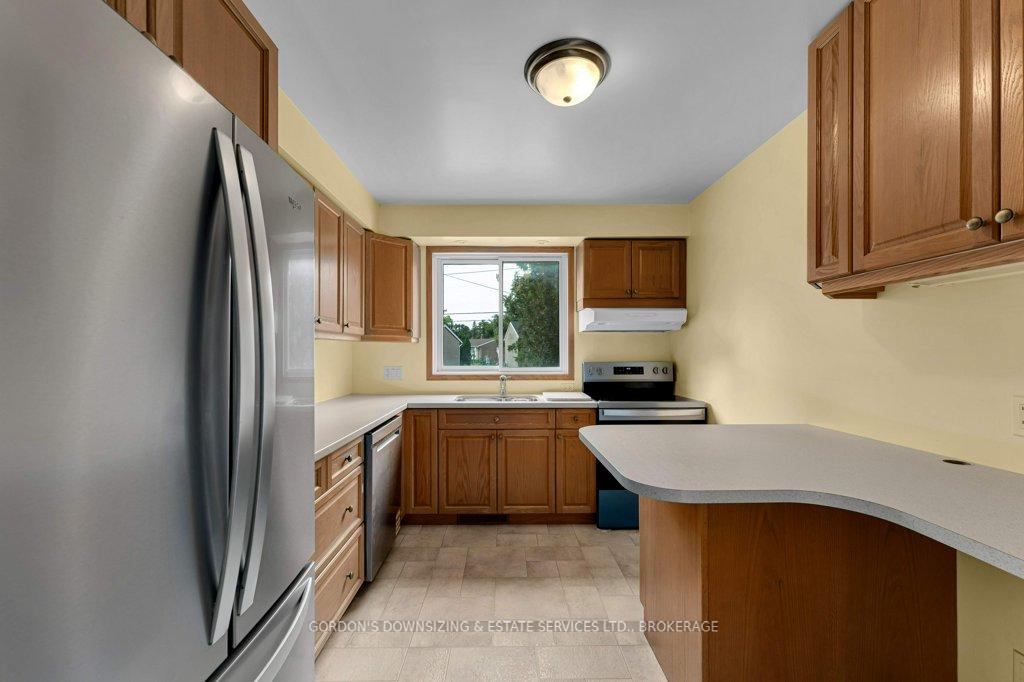 Photo 15 of 154 Norman Rogers Drive, Kingston, Central City West — HOMEH