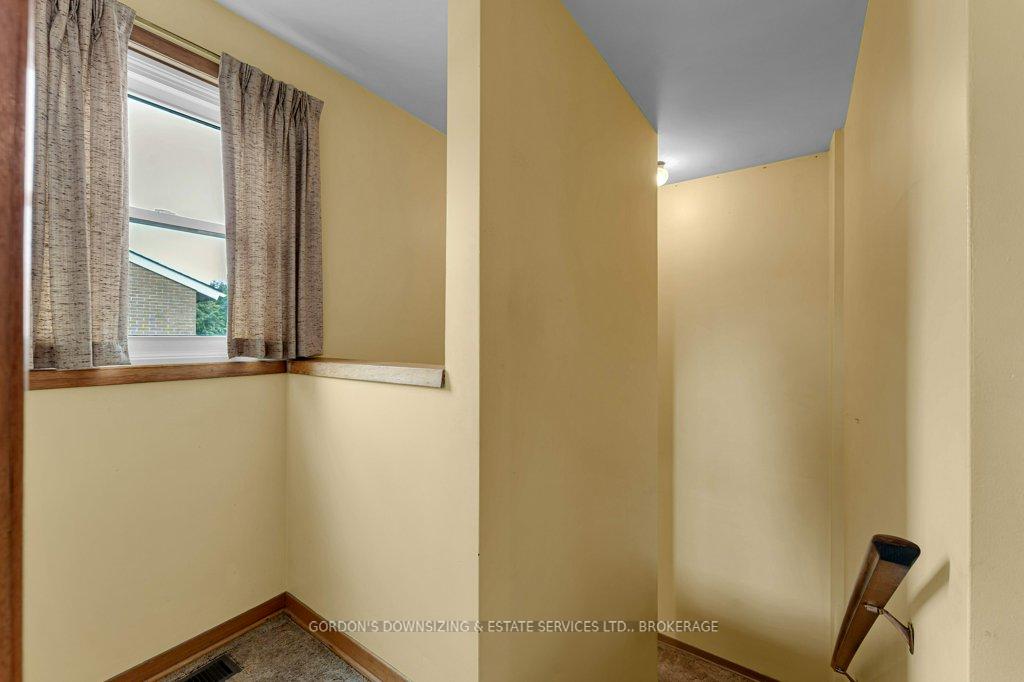 Photo 19 of 154 Norman Rogers Drive, Kingston, Central City West — HOMEH