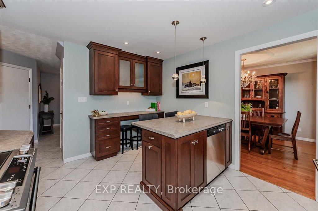 Photo 11 of 23 Countryside Crescent, Kitchener — HOMEH