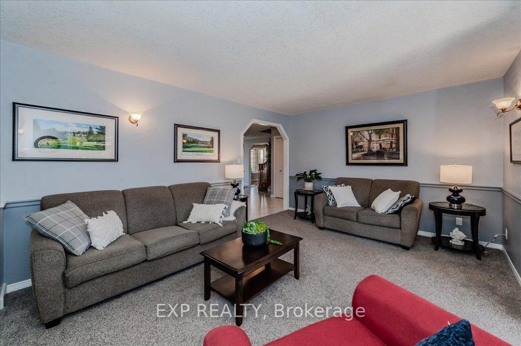 Photo 14 of 23 Countryside Crescent, Kitchener — HOMEH