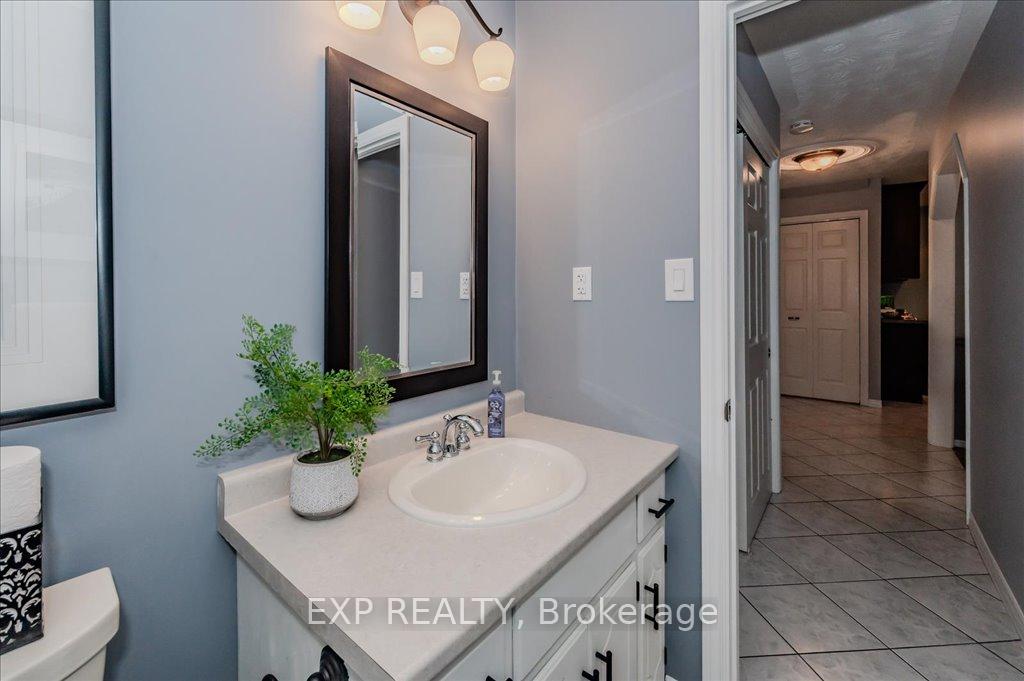 Photo 16 of 23 Countryside Crescent, Kitchener — HOMEH