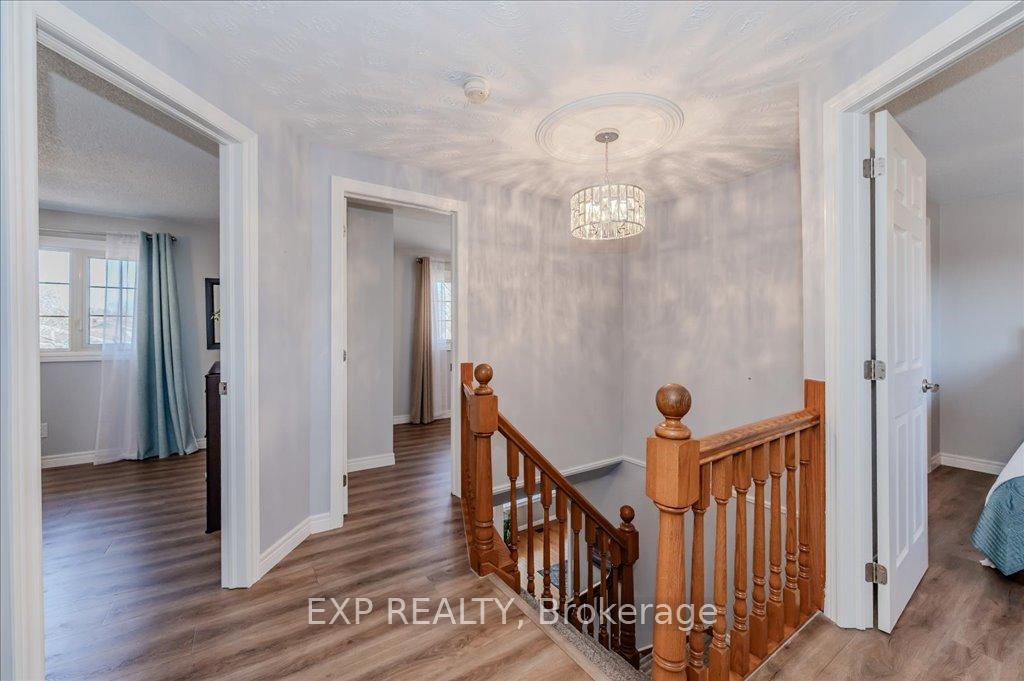 Photo 17 of 23 Countryside Crescent, Kitchener — HOMEH