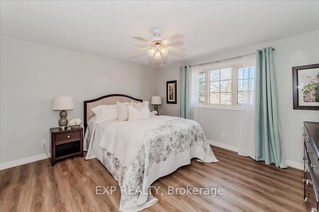 Photo 24 of 23 Countryside Crescent, Kitchener — HOMEH