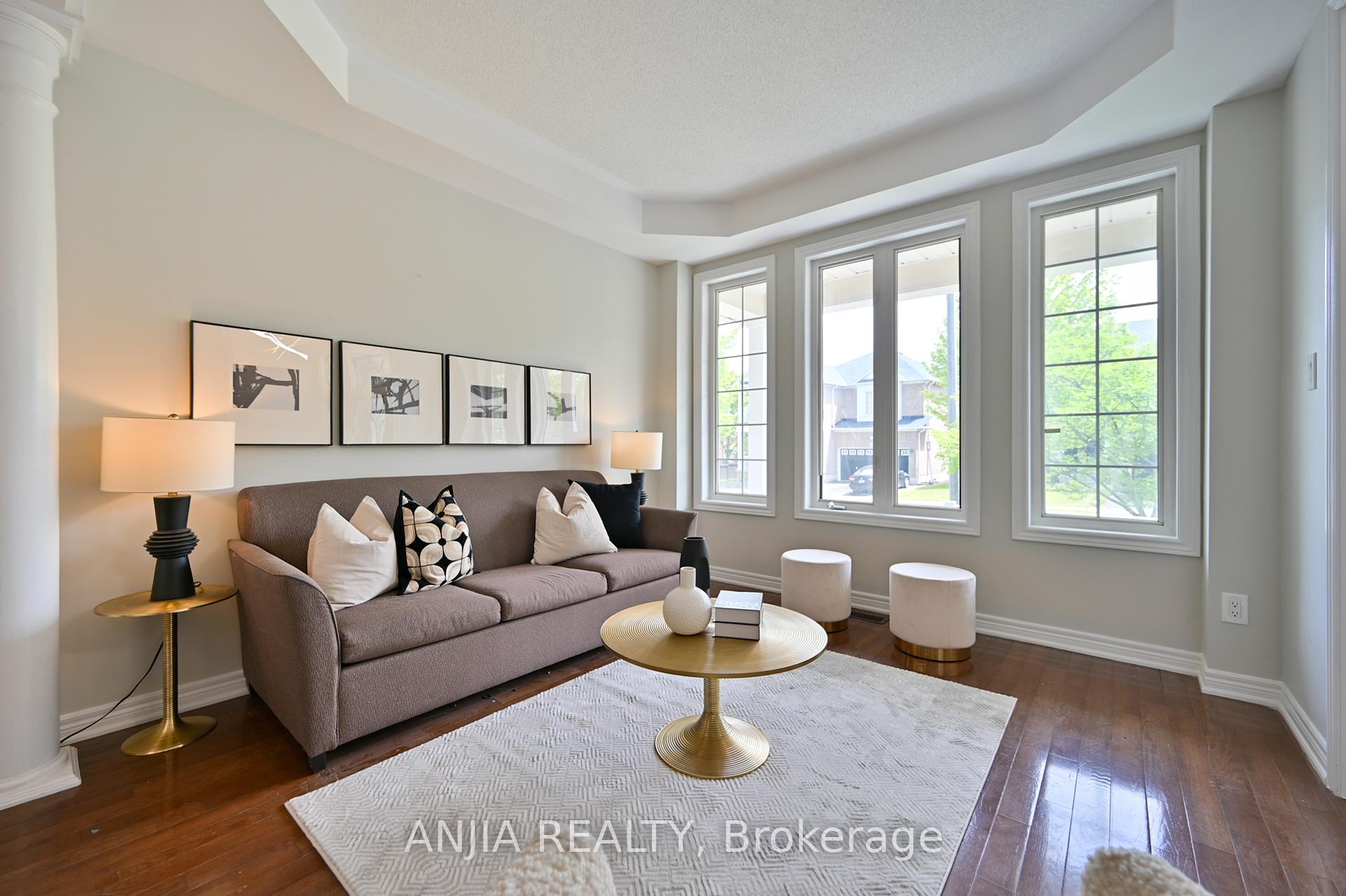 Photo 10 of 24 Solace Road, Markham, Greensborough — HOMEH
