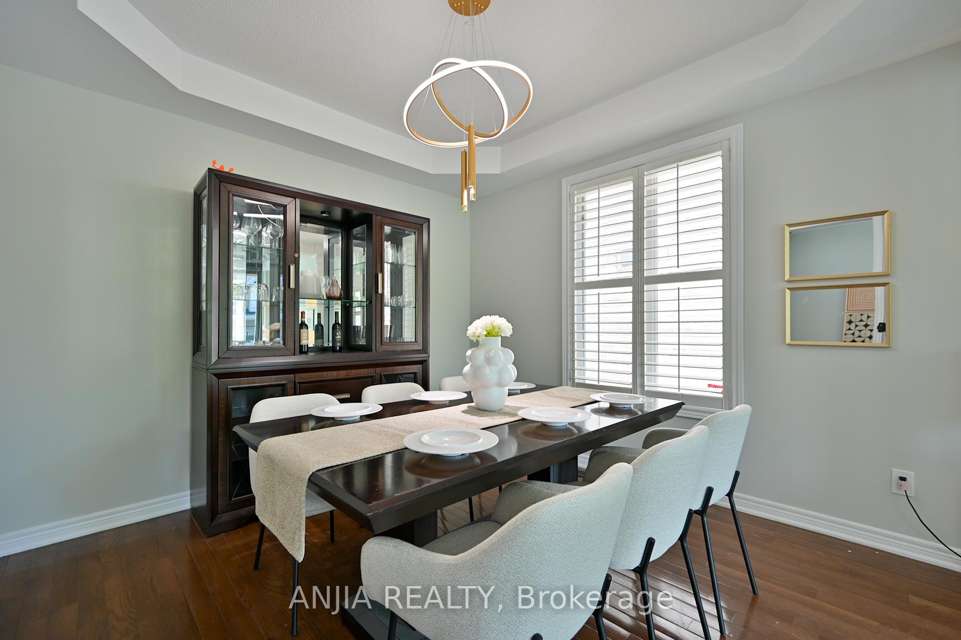 Photo 12 of 24 Solace Road, Markham, Greensborough — HOMEH