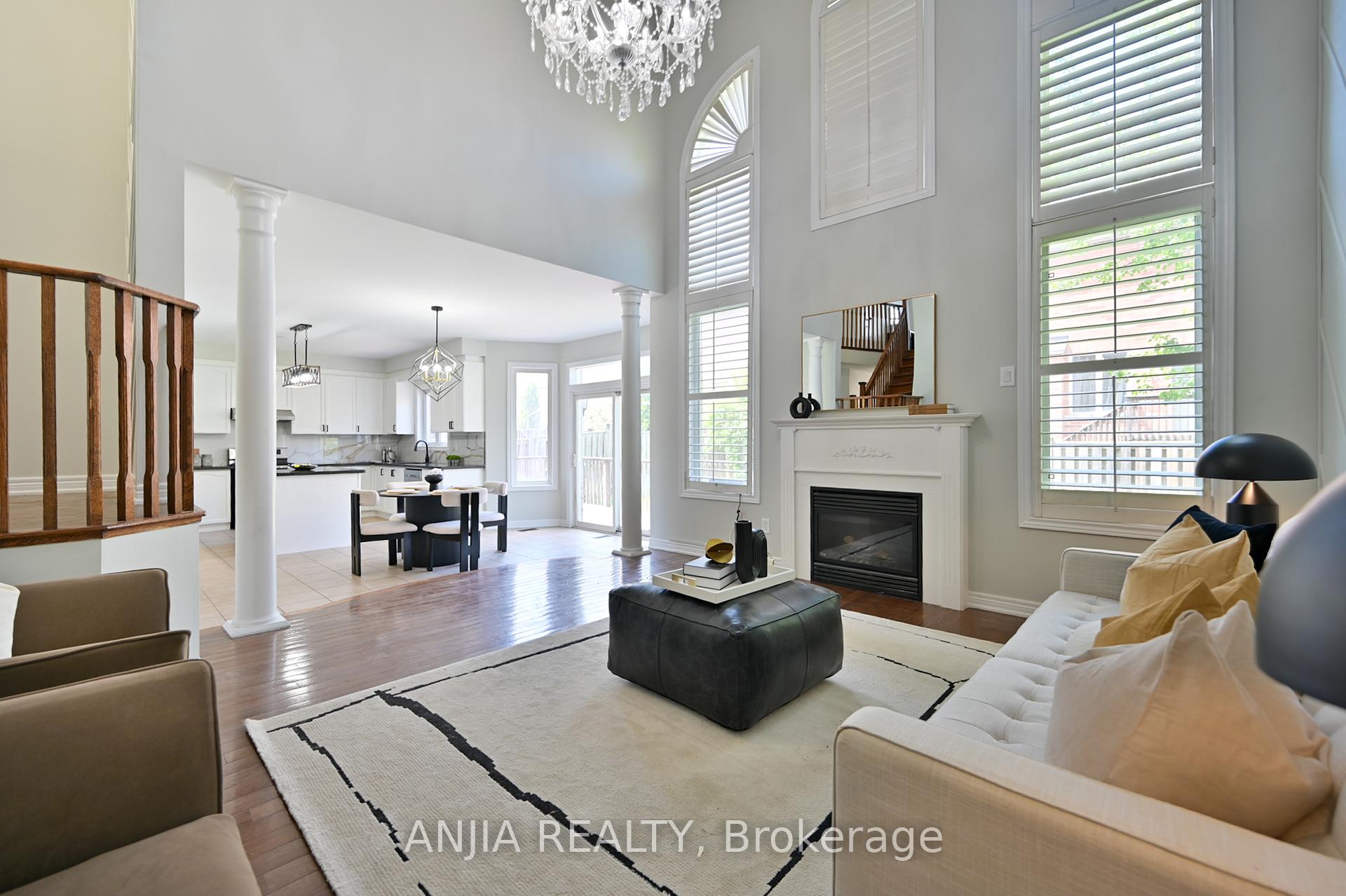 Photo 16 of 24 Solace Road, Markham, Greensborough — HOMEH