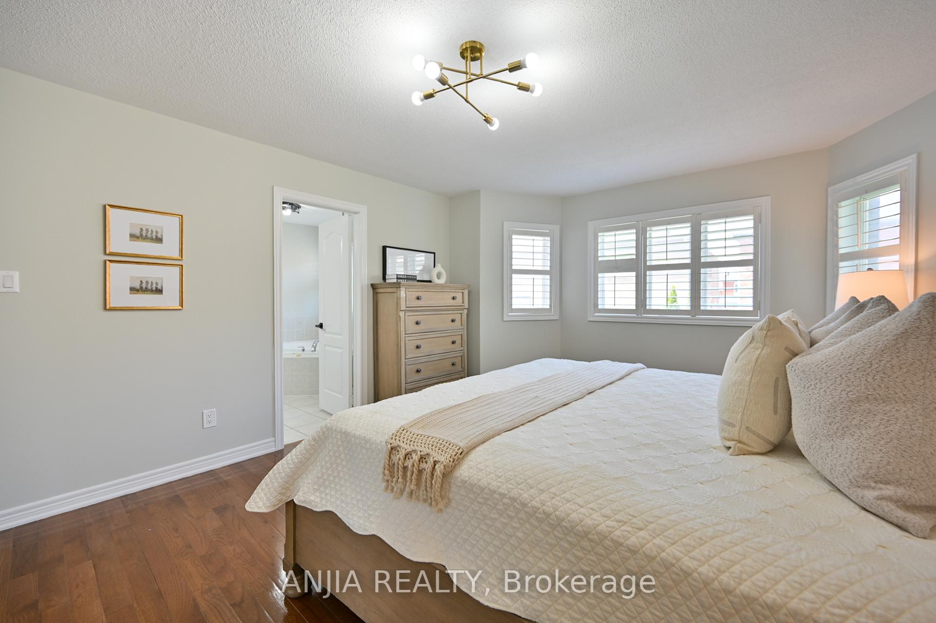 Photo 29 of 24 Solace Road, Markham, Greensborough — HOMEH
