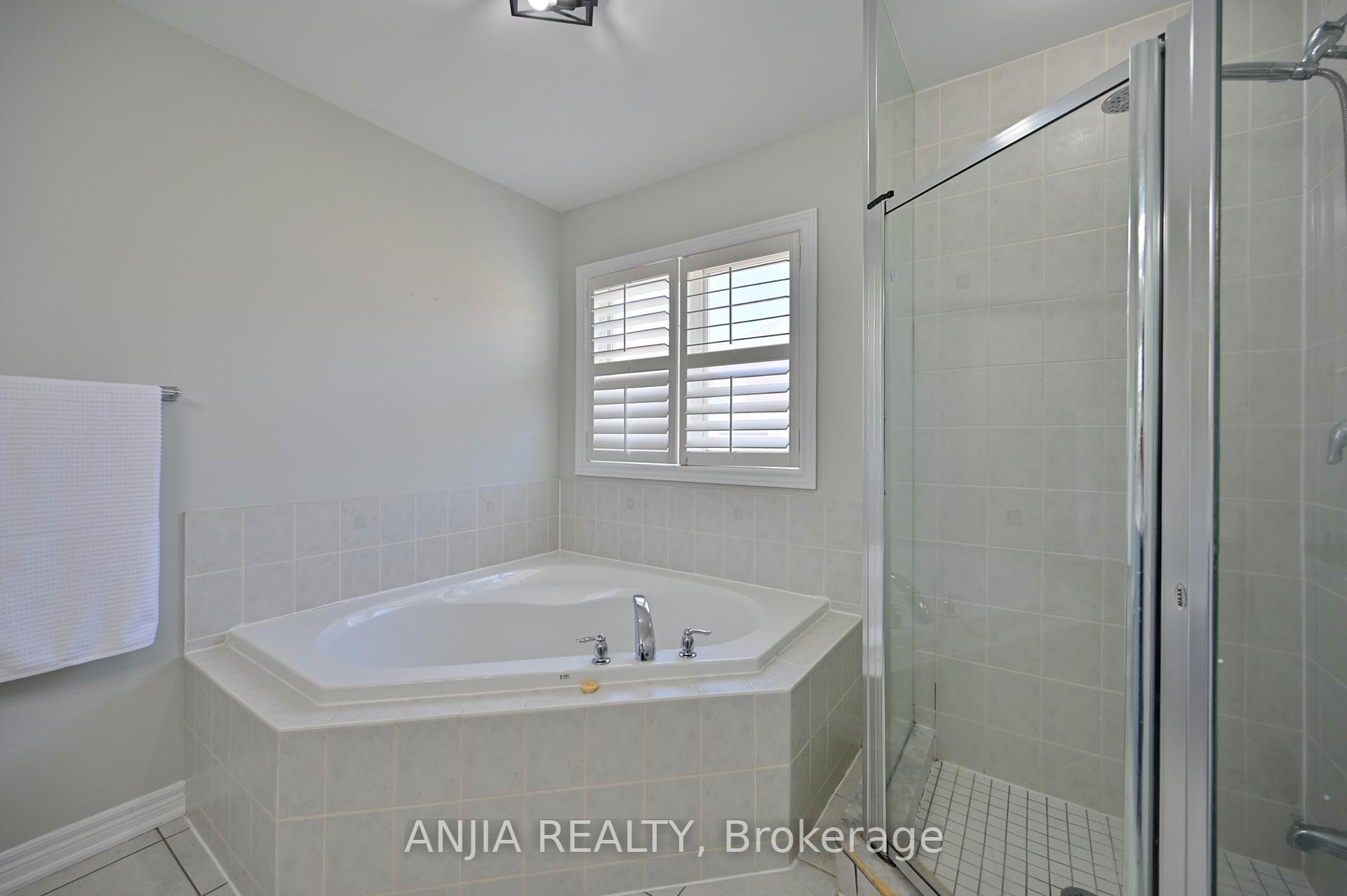 Photo 31 of 24 Solace Road, Markham, Greensborough — HOMEH