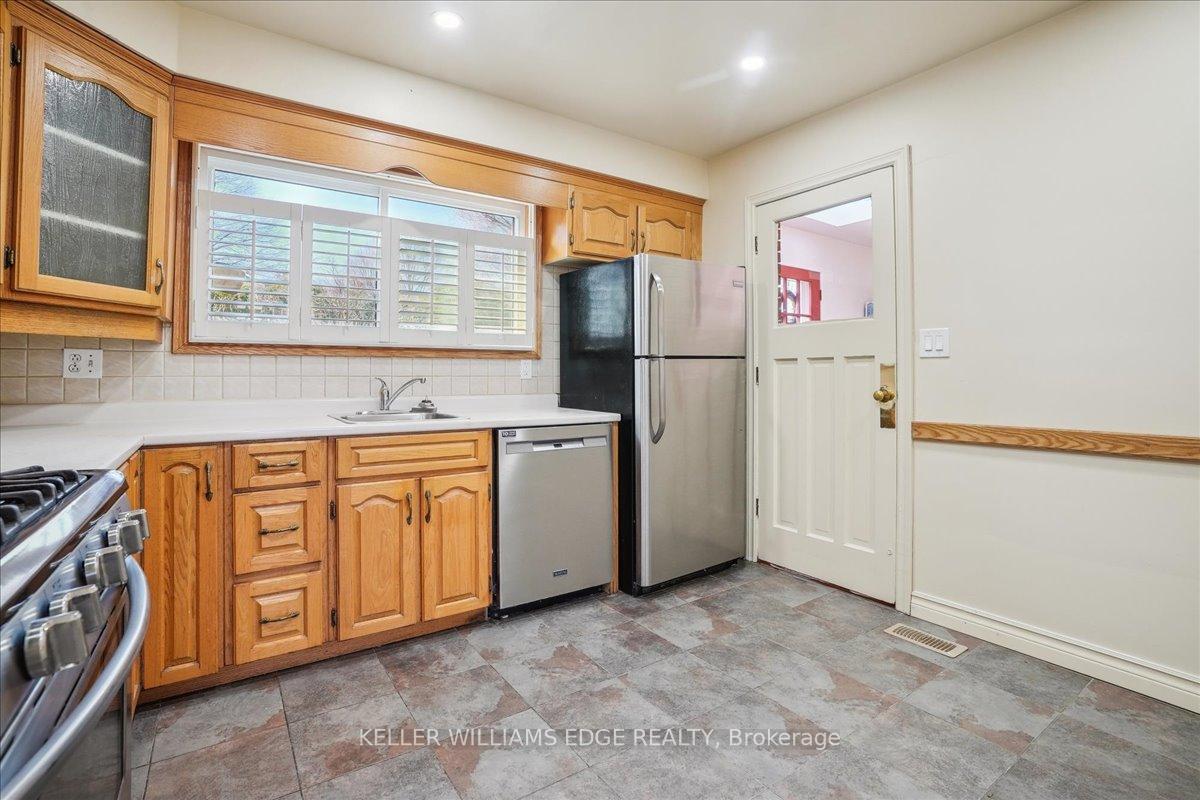 Photo 6 of 21 Price Avenue, Hamilton, Westcliffe — HOMEH