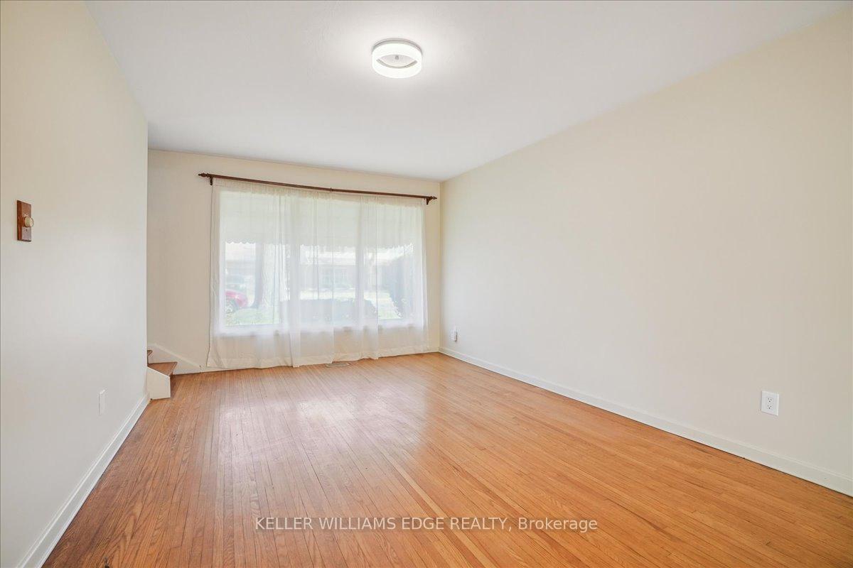 Photo 9 of 21 Price Avenue, Hamilton, Westcliffe — HOMEH