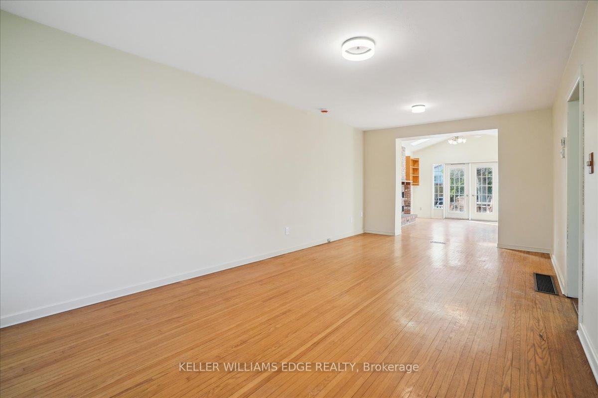 Photo 11 of 21 Price Avenue, Hamilton, Westcliffe — HOMEH
