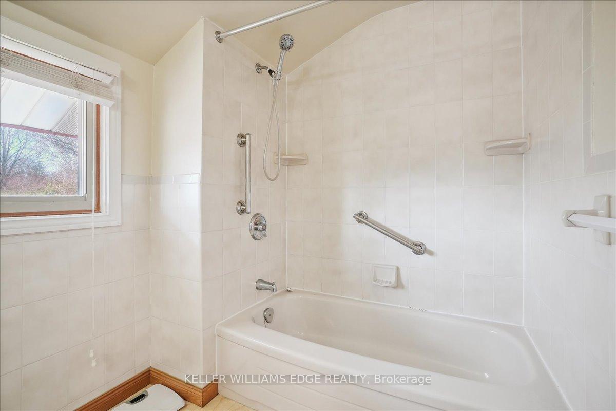 Photo 20 of 21 Price Avenue, Hamilton, Westcliffe — HOMEH