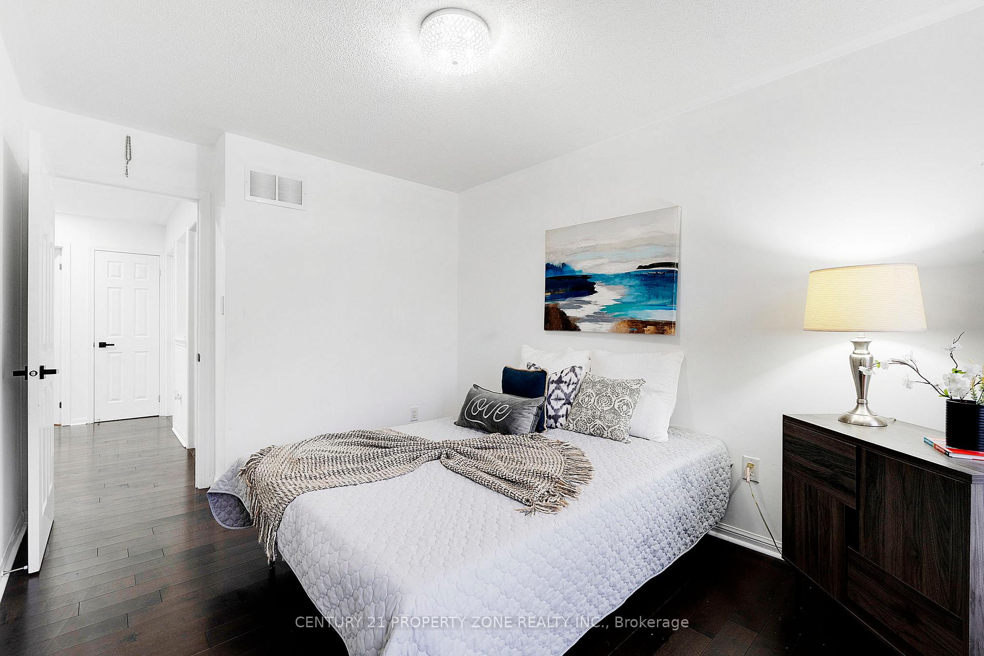 Photo 22 of 290 Woodley Crescent, Milton, Willmott — HOMEH