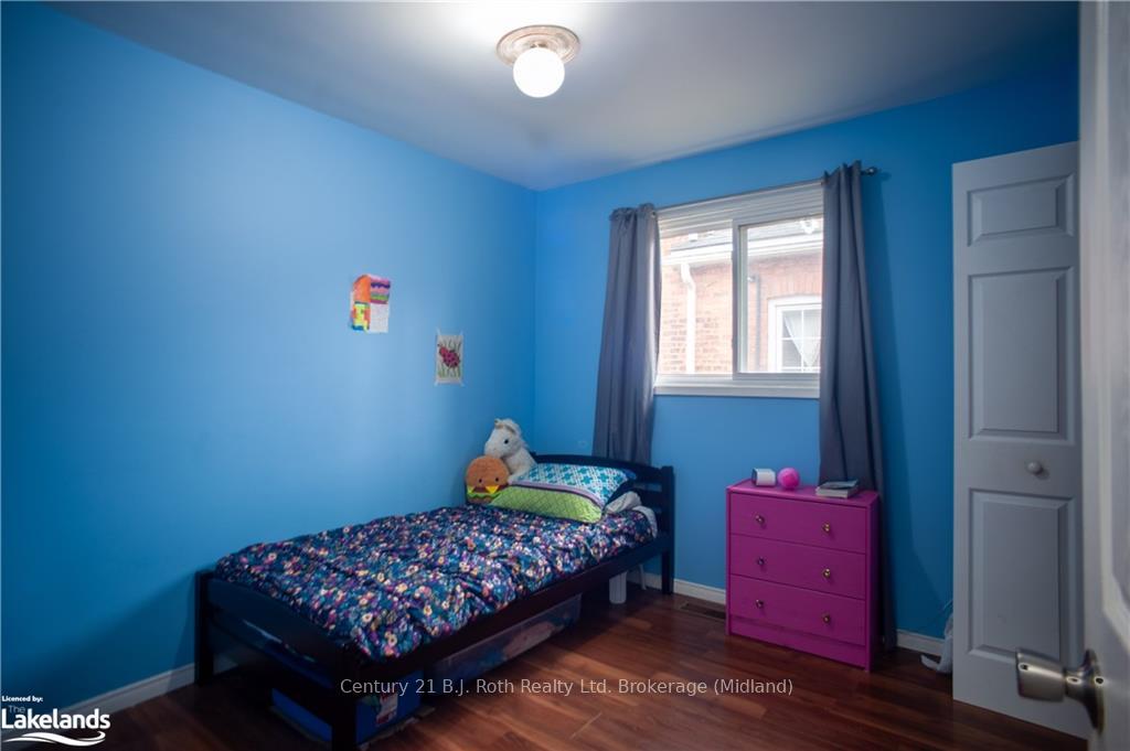 Photo 14 of 96 Sixth Street, Midland — HOMEH