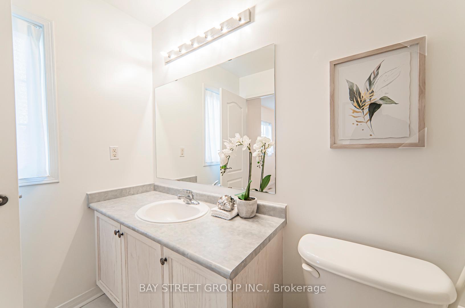 Photo 17 of 113 Yale Lane, Markham, Cornell — HOMEH