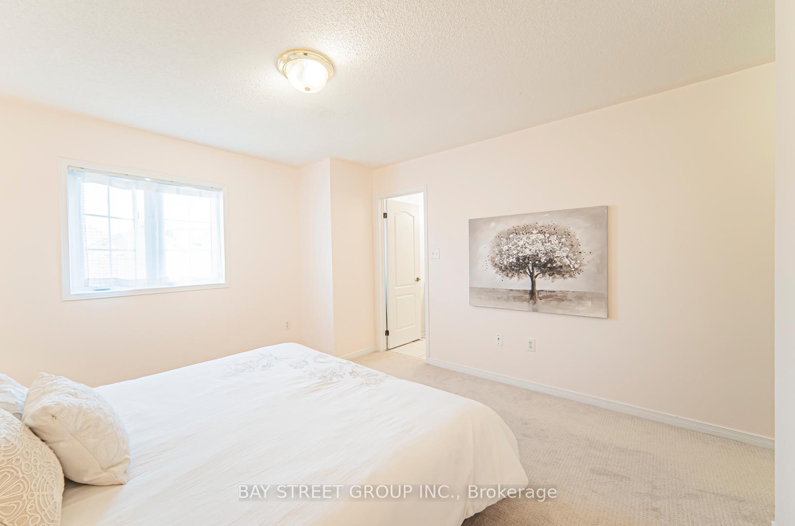Photo 21 of 113 Yale Lane, Markham, Cornell — HOMEH