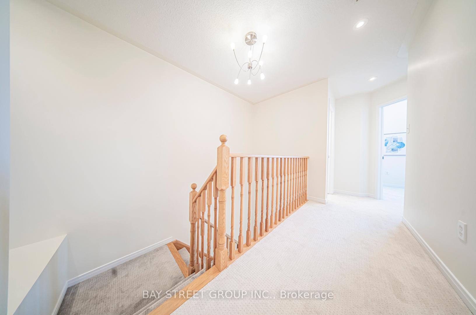 Photo 22 of 113 Yale Lane, Markham, Cornell — HOMEH
