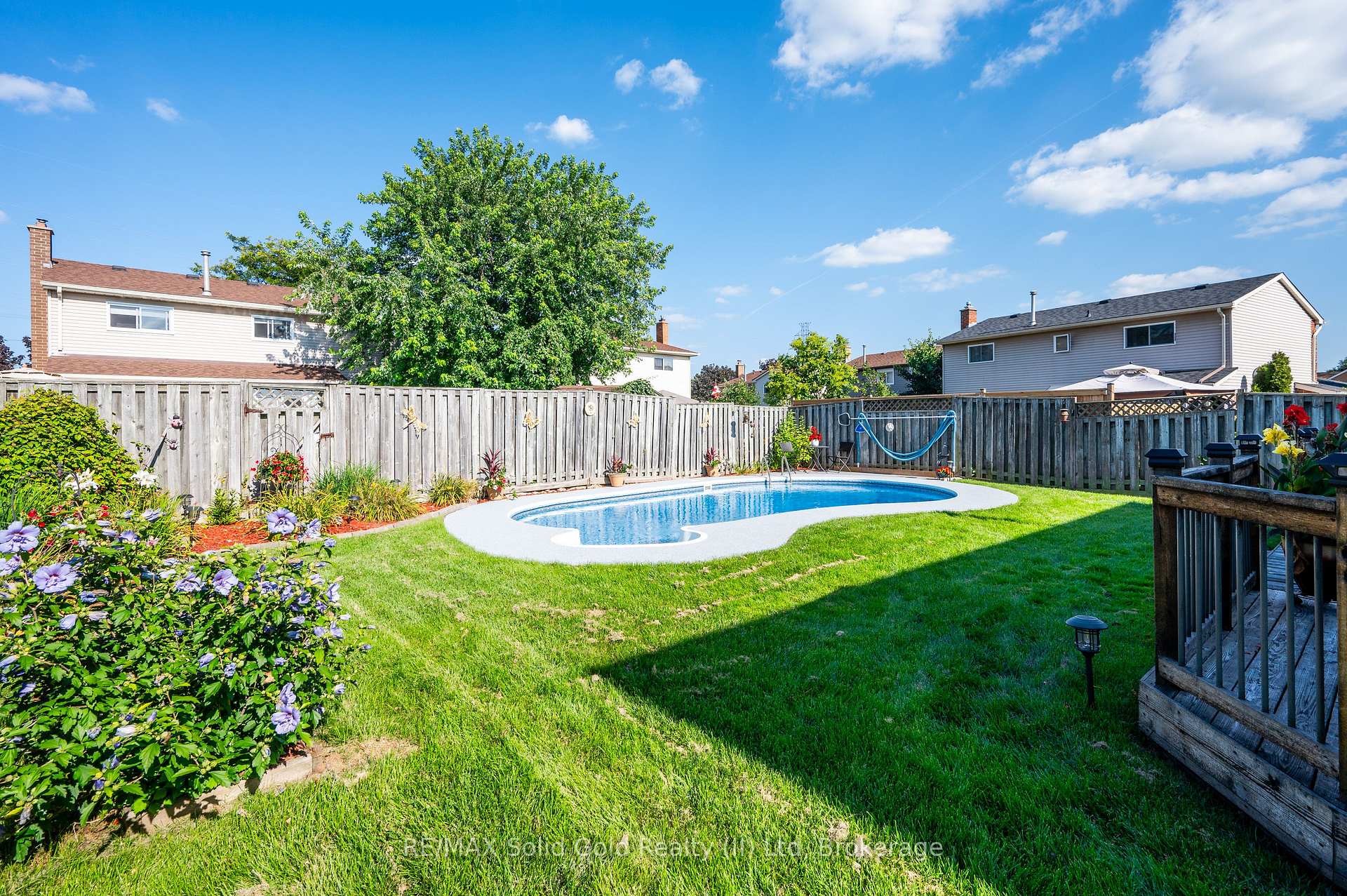 Photo 45 of 9 Old Maple Lane, Kitchener — HOMEH