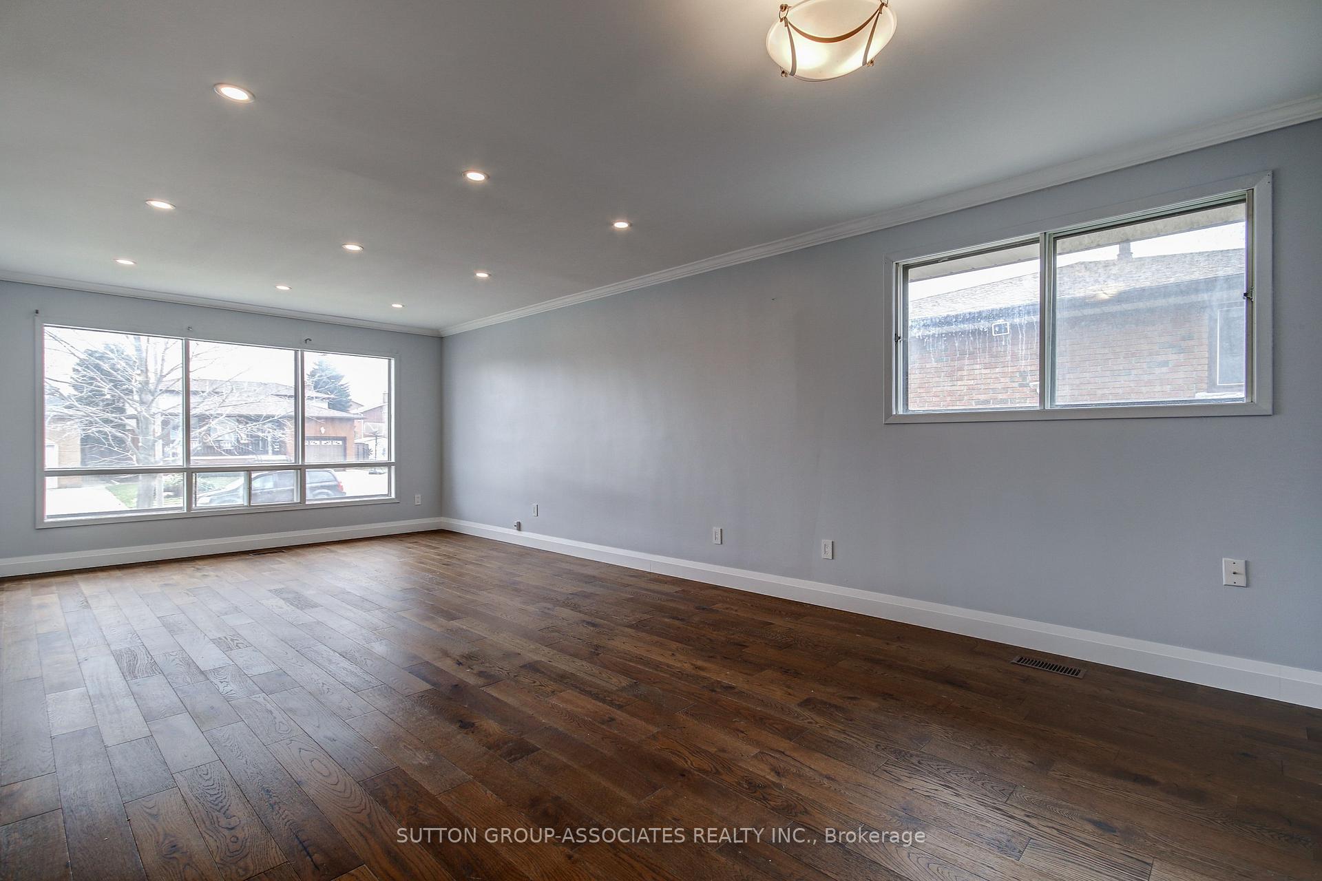 Photo 7 of 72 Seaton Place Drive, Hamilton, Stoney Creek — HOMEH
