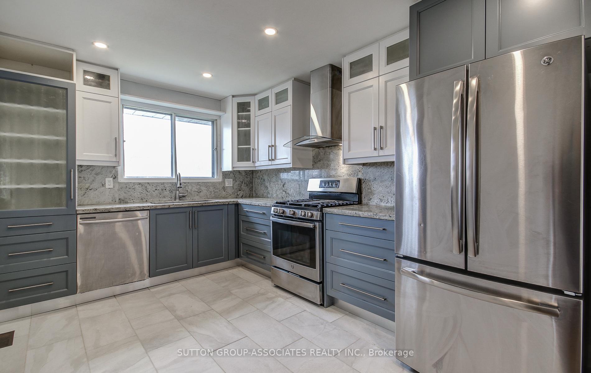 Photo 9 of 72 Seaton Place Drive, Hamilton, Stoney Creek — HOMEH