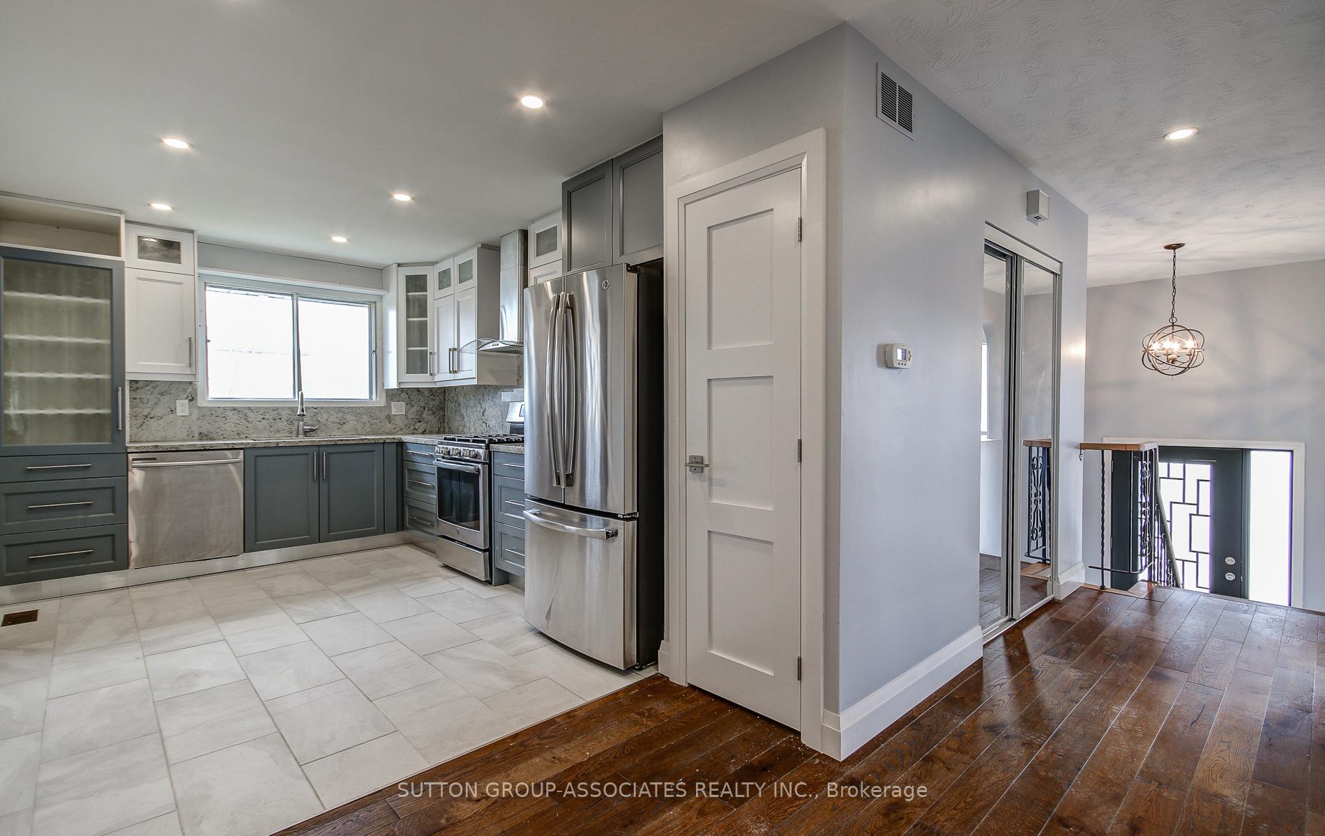 Photo 12 of 72 Seaton Place Drive, Hamilton, Stoney Creek — HOMEH