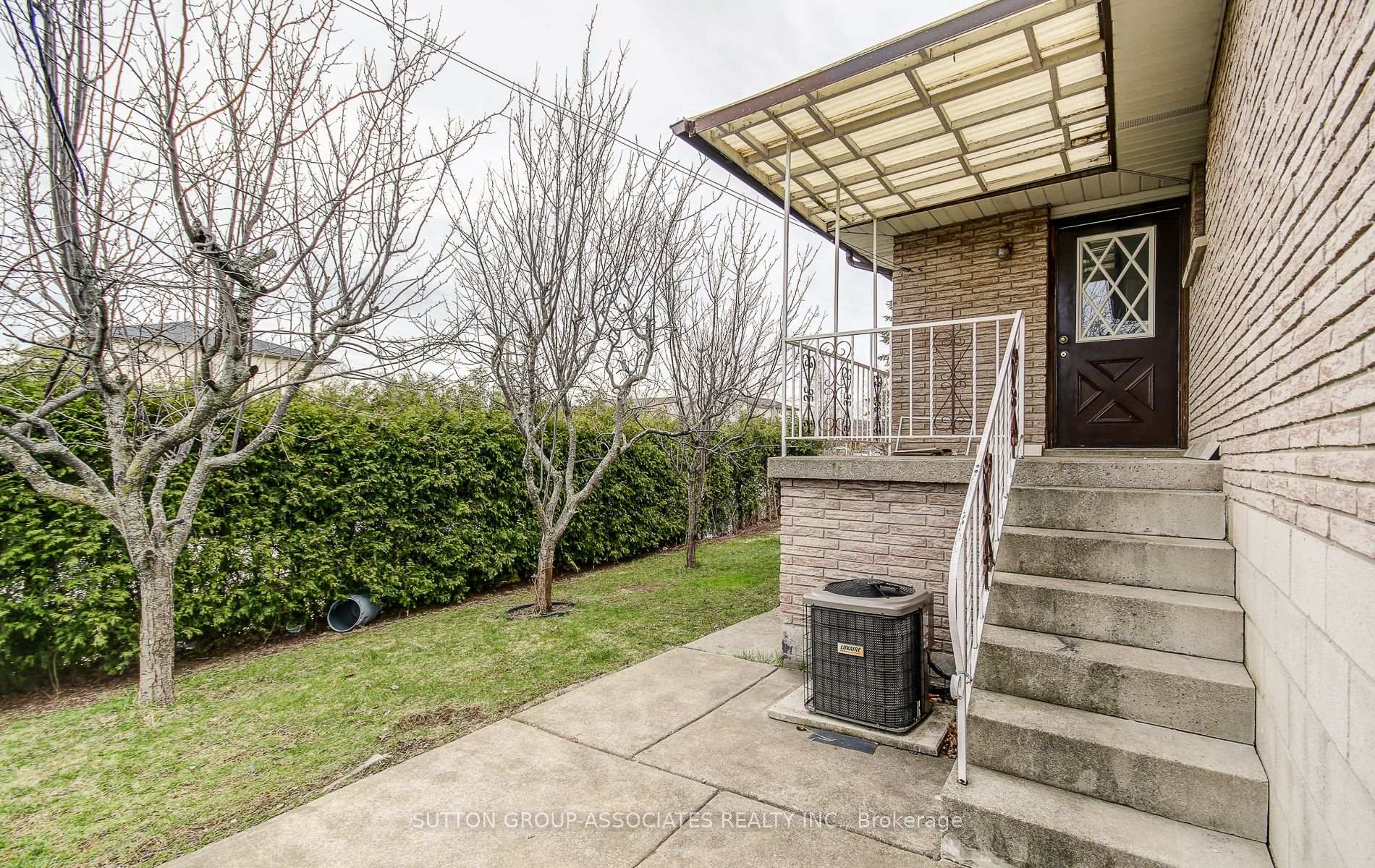 Photo 16 of 72 Seaton Place Drive, Hamilton, Stoney Creek — HOMEH