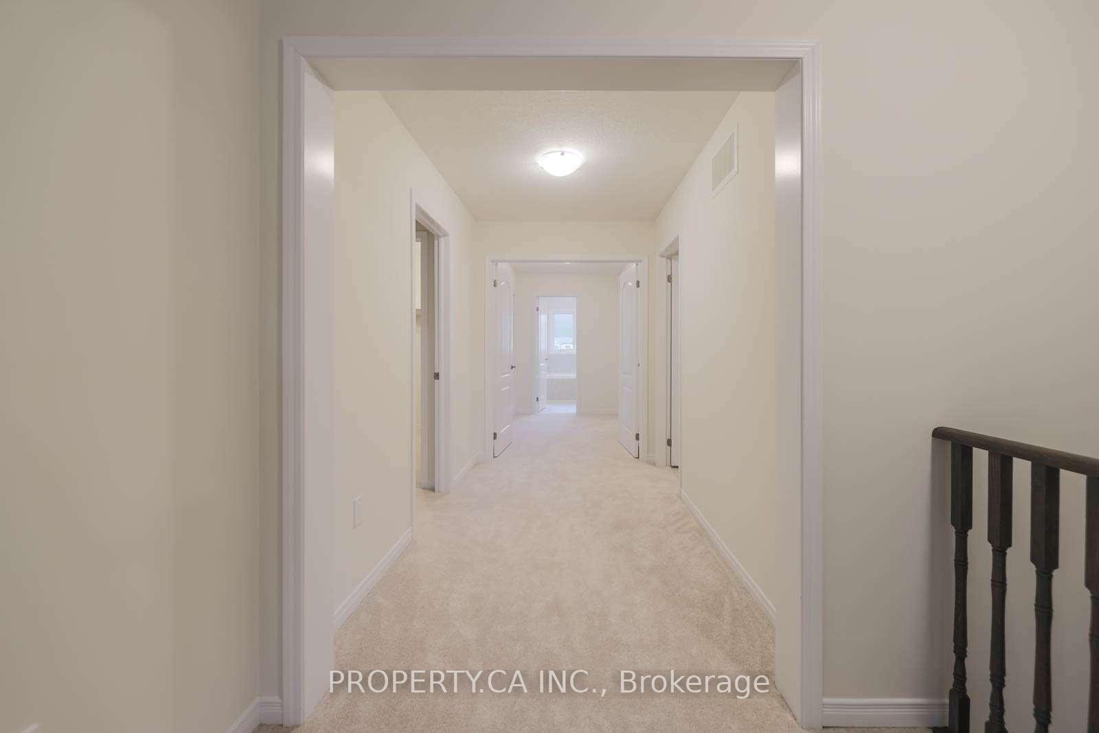 Photo 20 of 52 Cactus Crescent, Hamilton, Stoney Creek Mountain — HOMEH