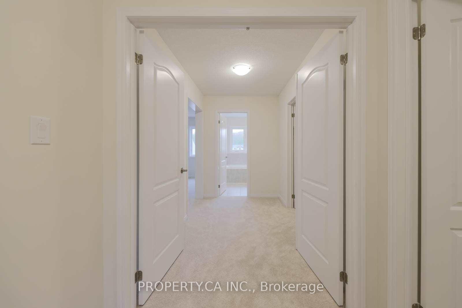 Photo 23 of 52 Cactus Crescent, Hamilton, Stoney Creek Mountain — HOMEH