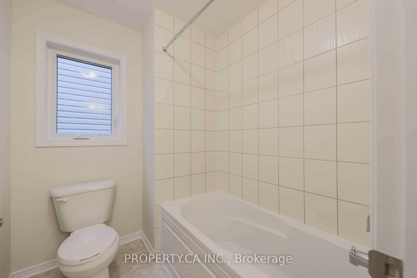 Photo 33 of 52 Cactus Crescent, Hamilton, Stoney Creek Mountain — HOMEH