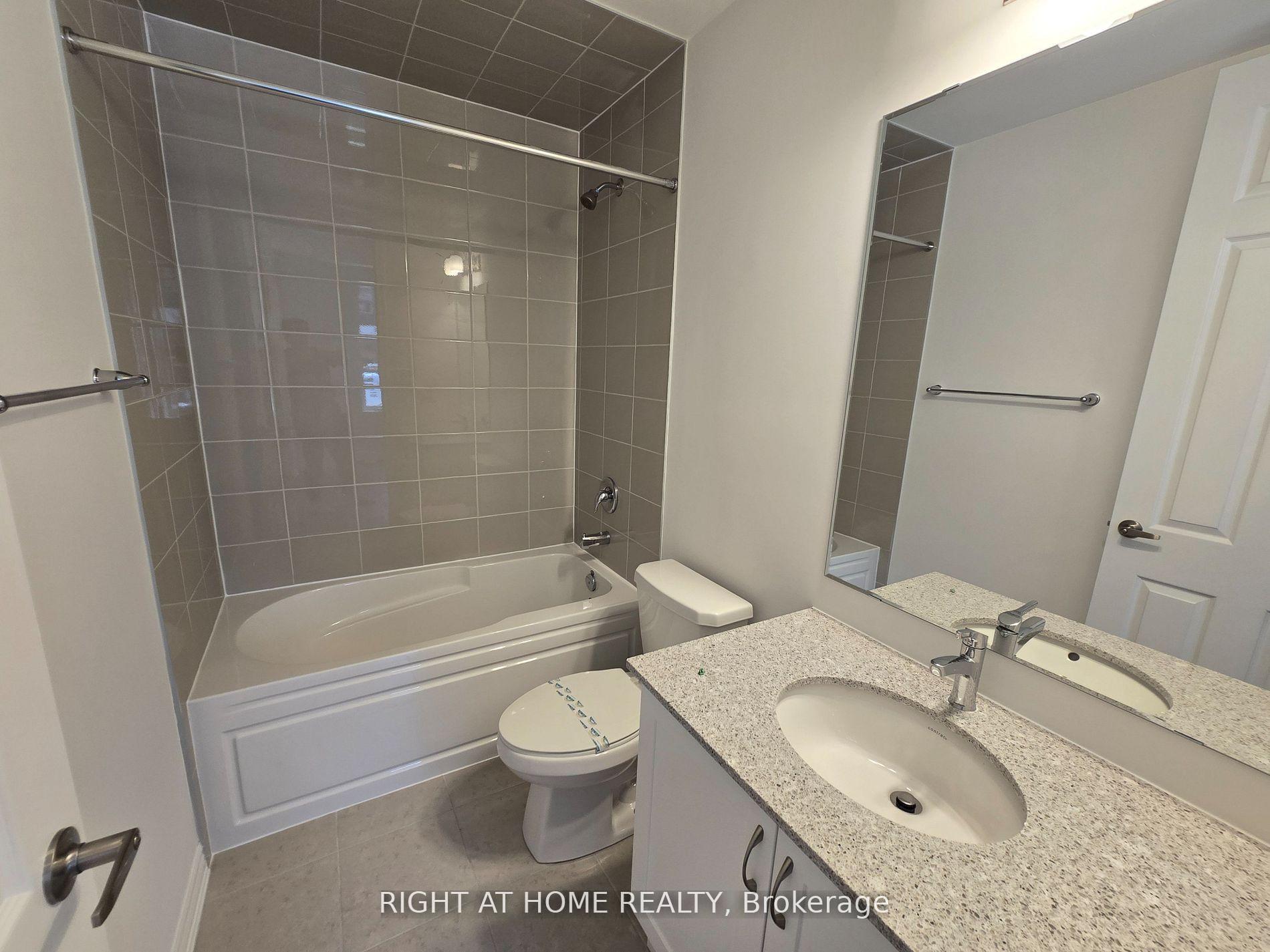 Photo 7 of Unit 29, 1317 Leriche Way, Milton, Bowes — HOMEH