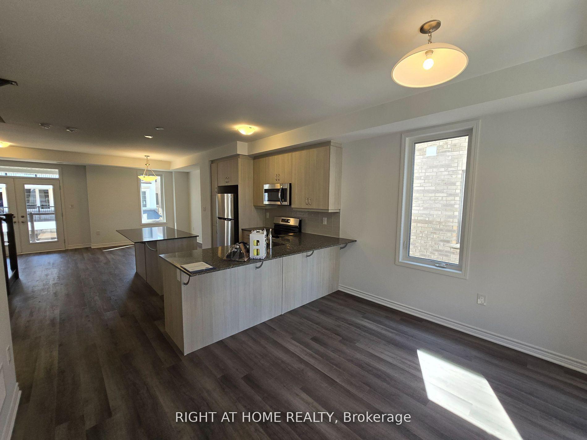 Photo 12 of Unit 29, 1317 Leriche Way, Milton, Bowes — HOMEH