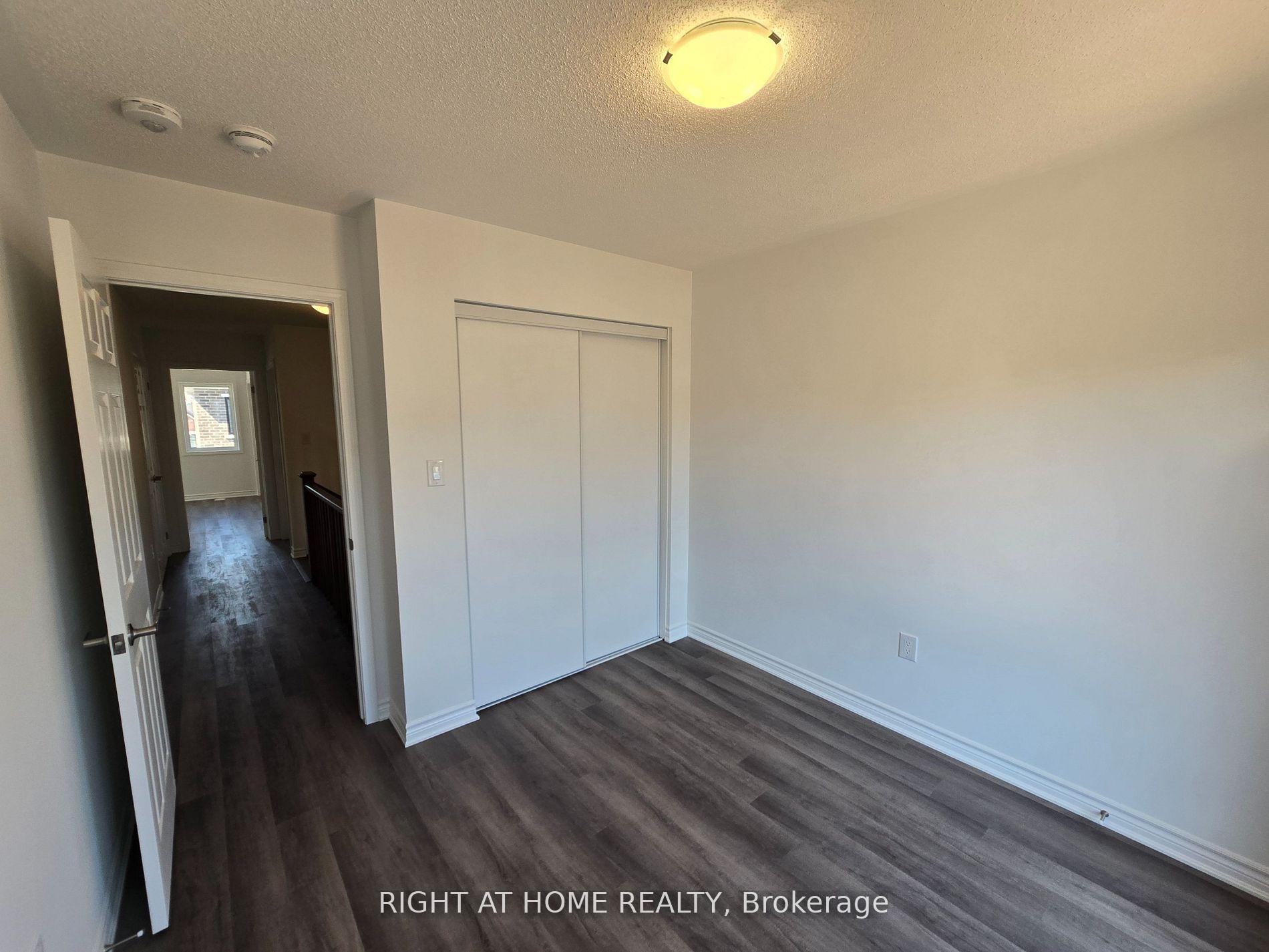 Photo 30 of Unit 29, 1317 Leriche Way, Milton, Bowes — HOMEH