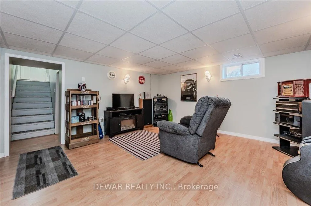 Photo 23 of 263 Edwin Street, Kitchener — HOMEH
