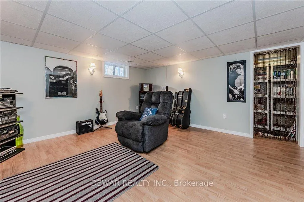 Photo 24 of 263 Edwin Street, Kitchener — HOMEH