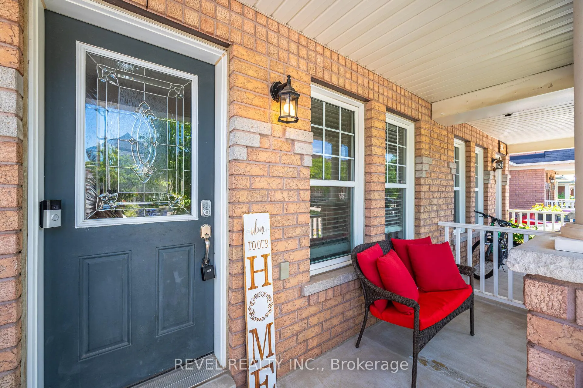 Photo 2 of 132 Swindale Drive, Milton, Scott — HOMEH