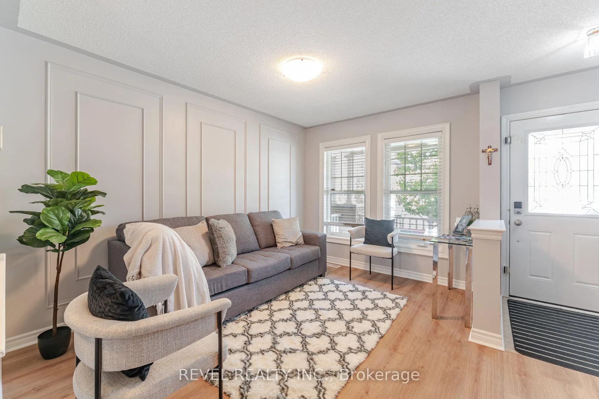 Photo 6 of 132 Swindale Drive, Milton, Scott — HOMEH