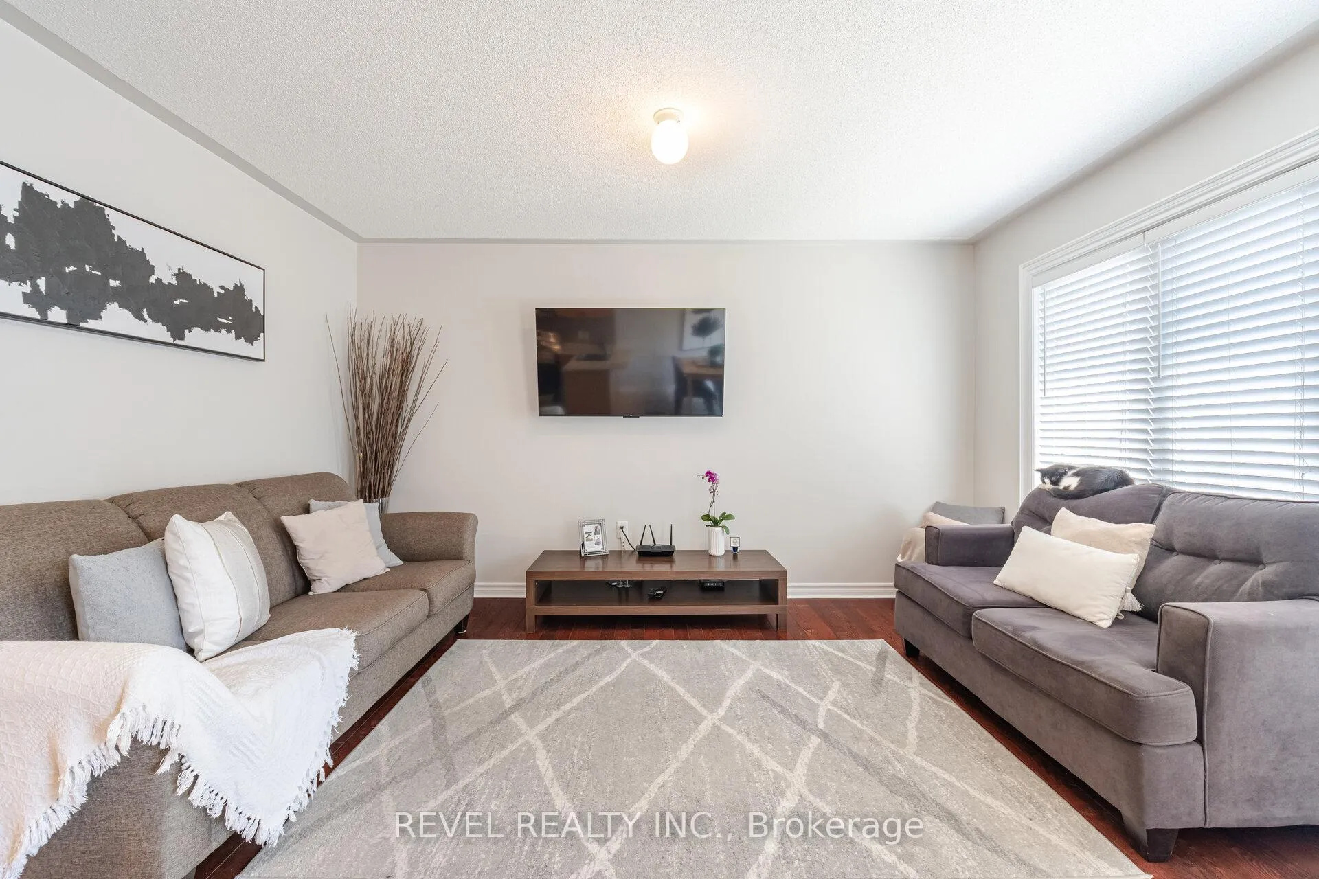 Photo 15 of 132 Swindale Drive, Milton, Scott — HOMEH