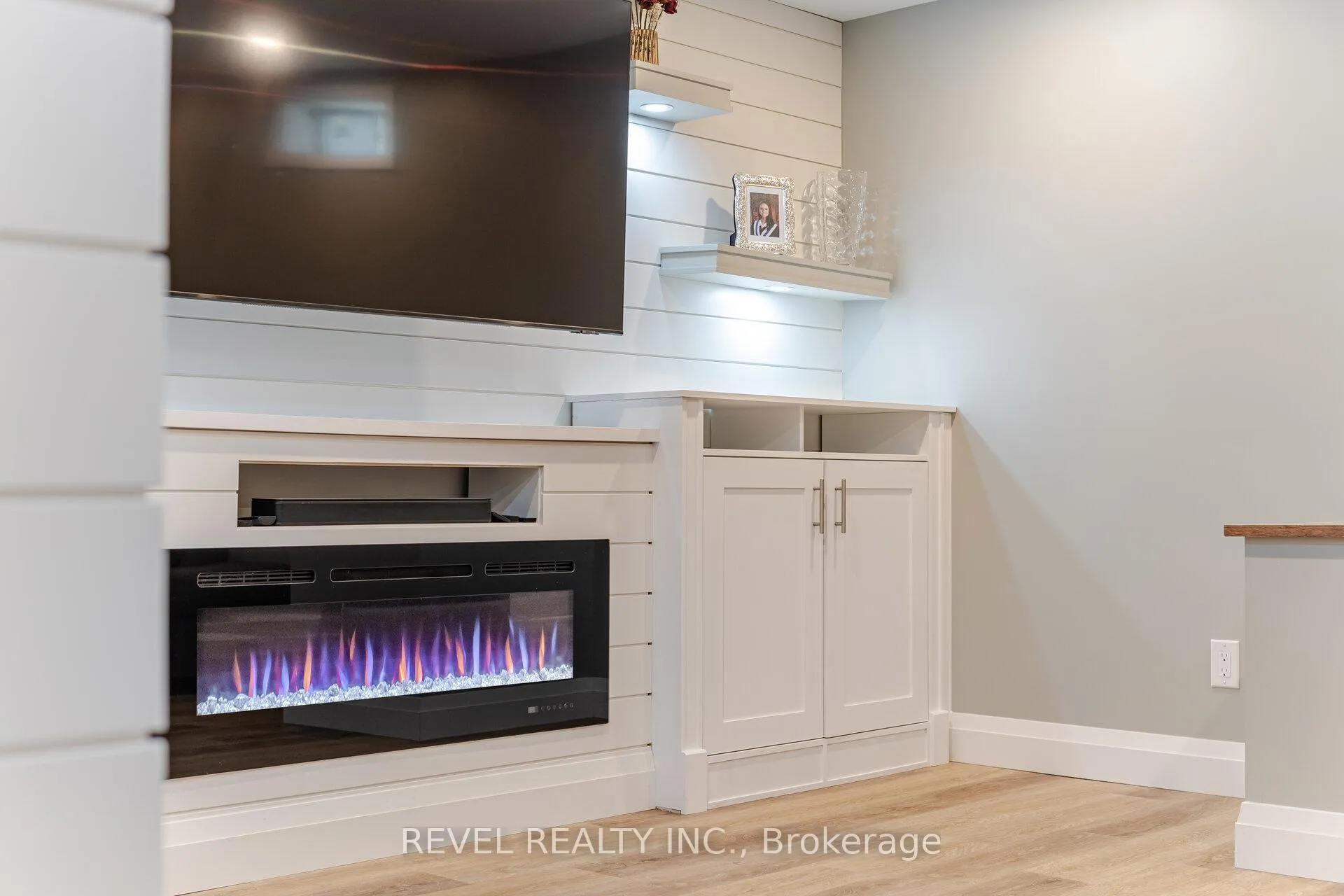 Photo 28 of 132 Swindale Drive, Milton, Scott — HOMEH